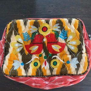 Monoki Karma Pouch & My Bob Celtic Knot Keychain